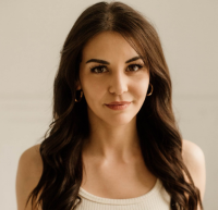 Member In The Spotlight: Devon Riches